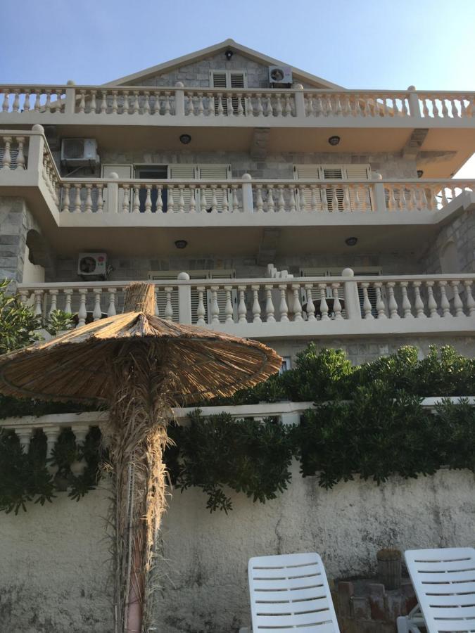 Apartments Palace Mira Mare ティヴァト エクステリア 写真