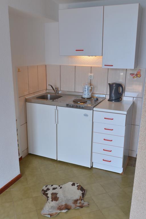 Apartments Palace Mira Mare ティヴァト エクステリア 写真