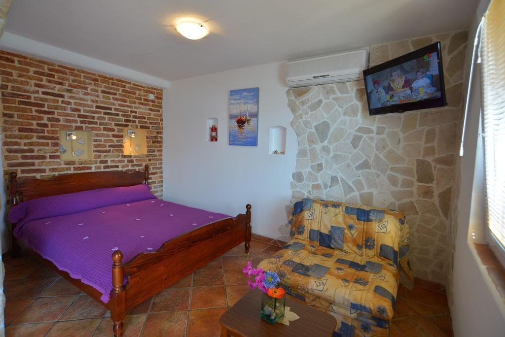 Apartments Palace Mira Mare ティヴァト 部屋 写真
