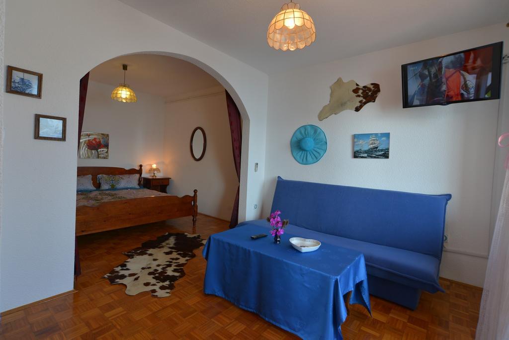 Apartments Palace Mira Mare ティヴァト 部屋 写真